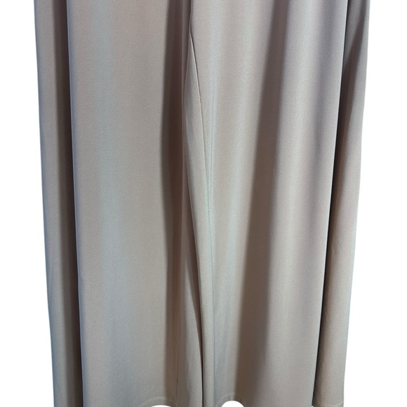 Revolve Norma Kamali Chic Two-Tone Wide-Leg Elephant Pants - Picture 7 of 12